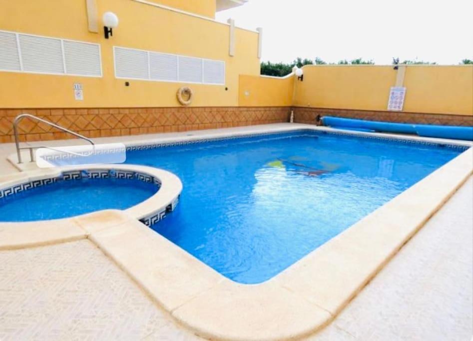 Excelente Apartamento Atico 阿尔戈法 外观 照片